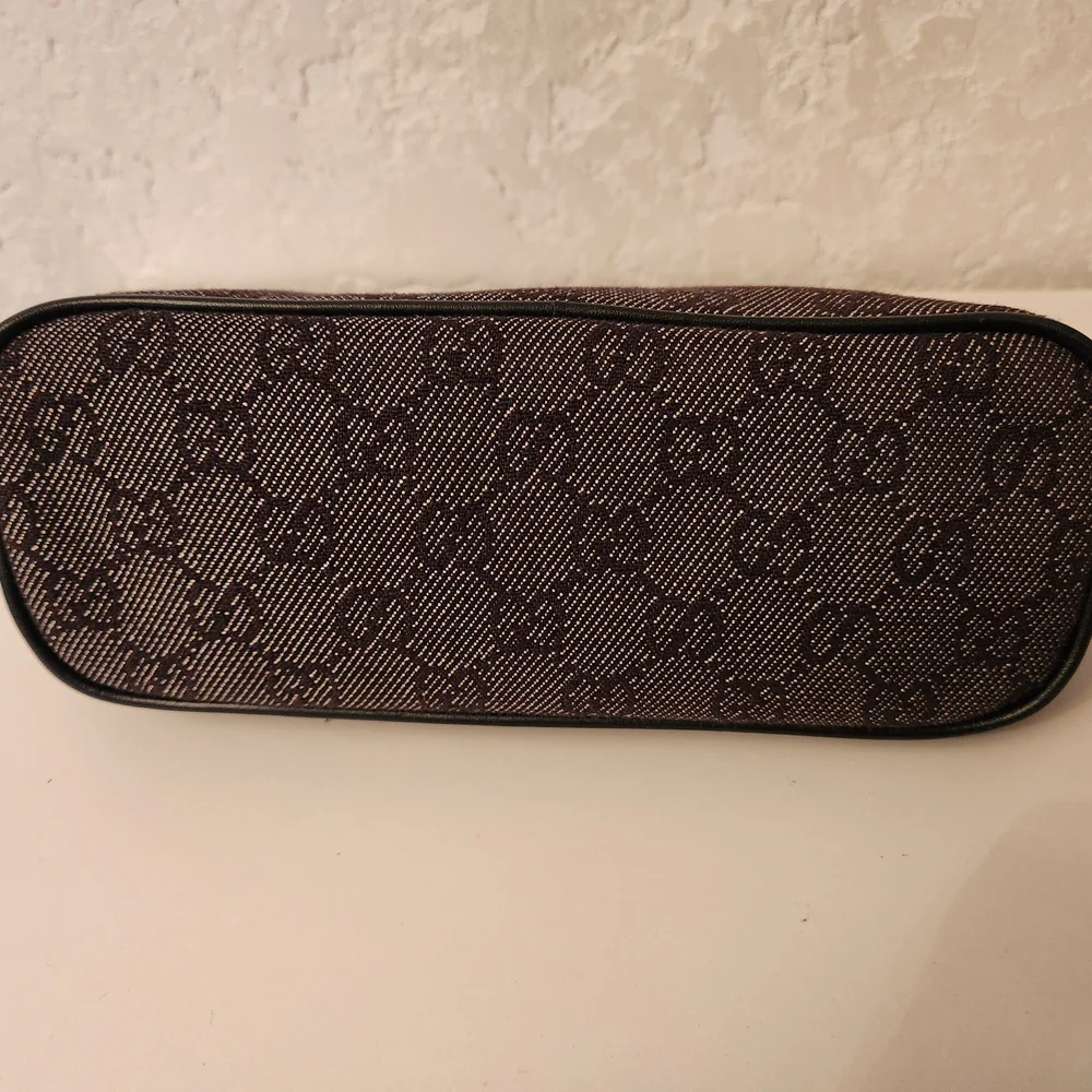 Gucci Signature Canvas Brown & Black Wristlet Clutch